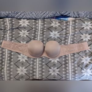 Torrid Curve Women's Pushup Strapless Bra 42DD Nude